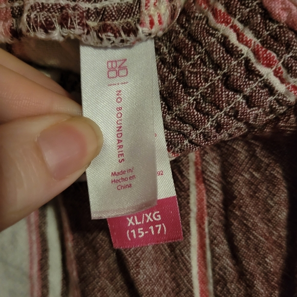 Shorts - Picture 2 of 2